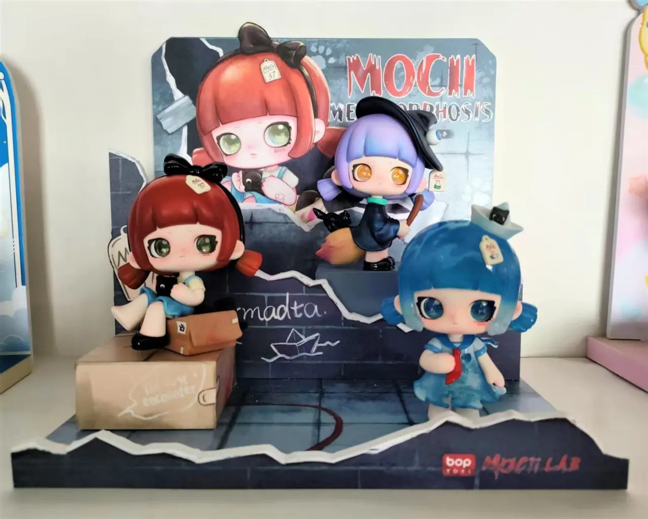 【Display】MOCII Xiaoxi Metamorphosis Series Collectible Figure Blind Box New Arrival – Official Designer Collectible Art Toy