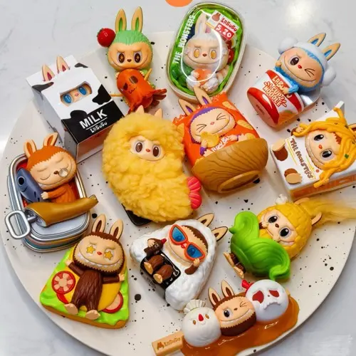 Labubu THE MONSTERS Suspicious Convenience Store Series Blind Box